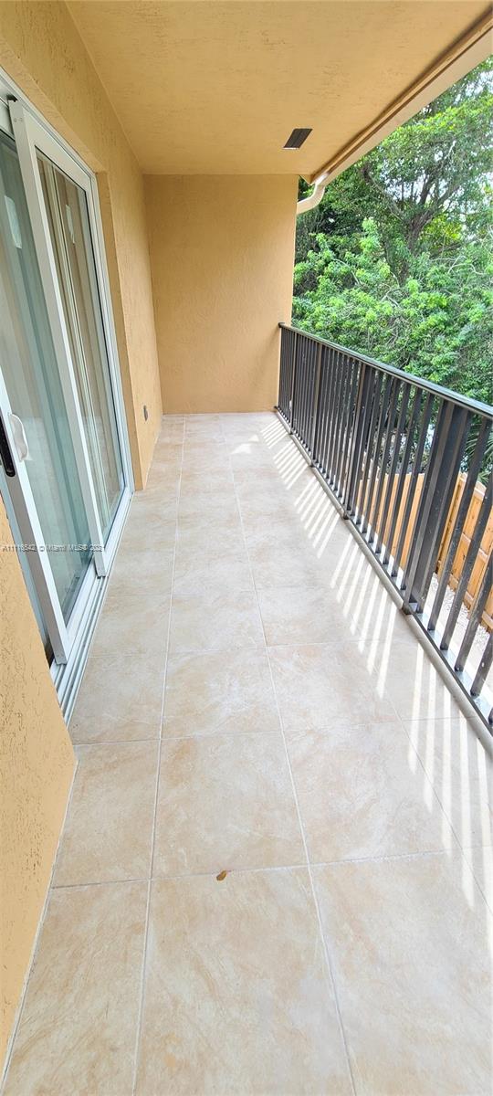 LAKE VILLAGE CONDO - Residential Lease