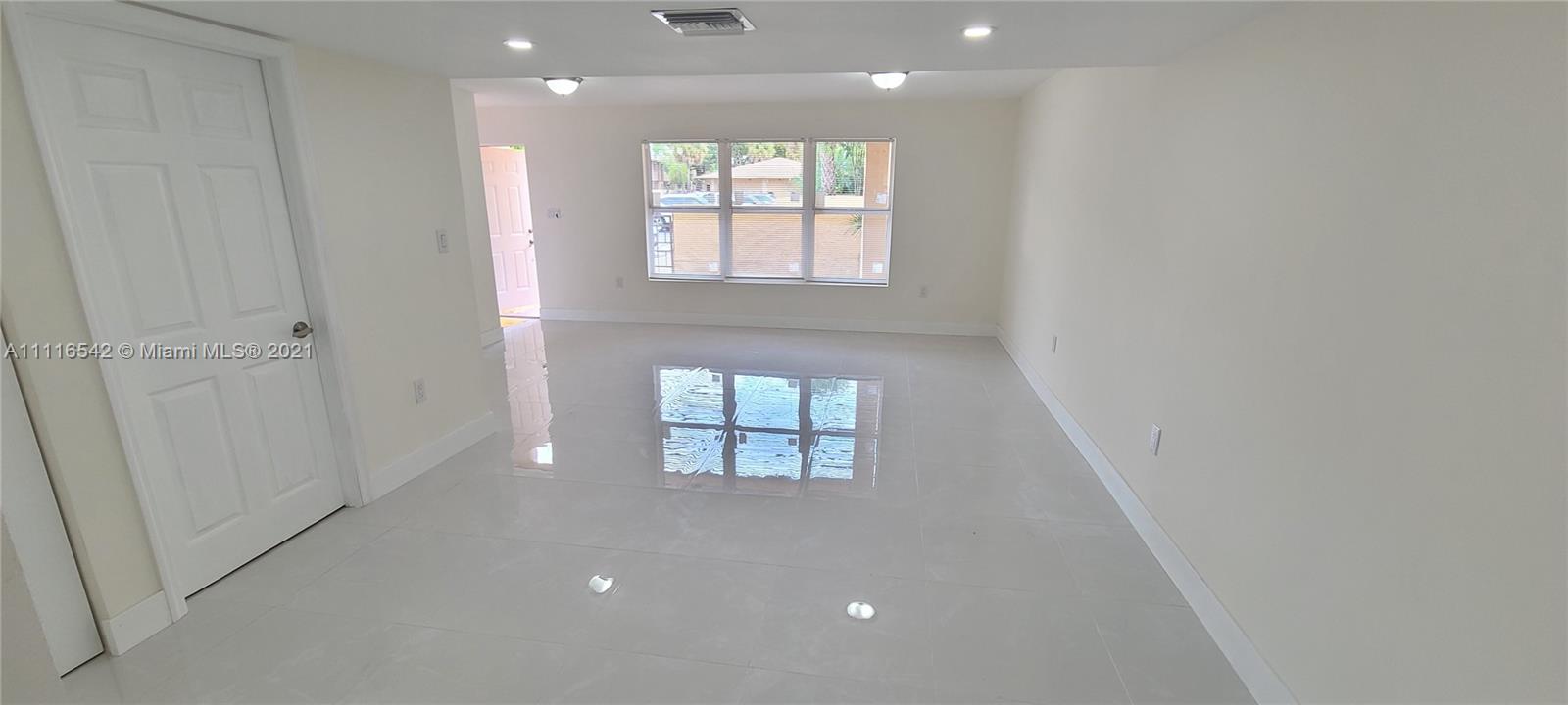 LAKE VILLAGE CONDO - Residential Lease