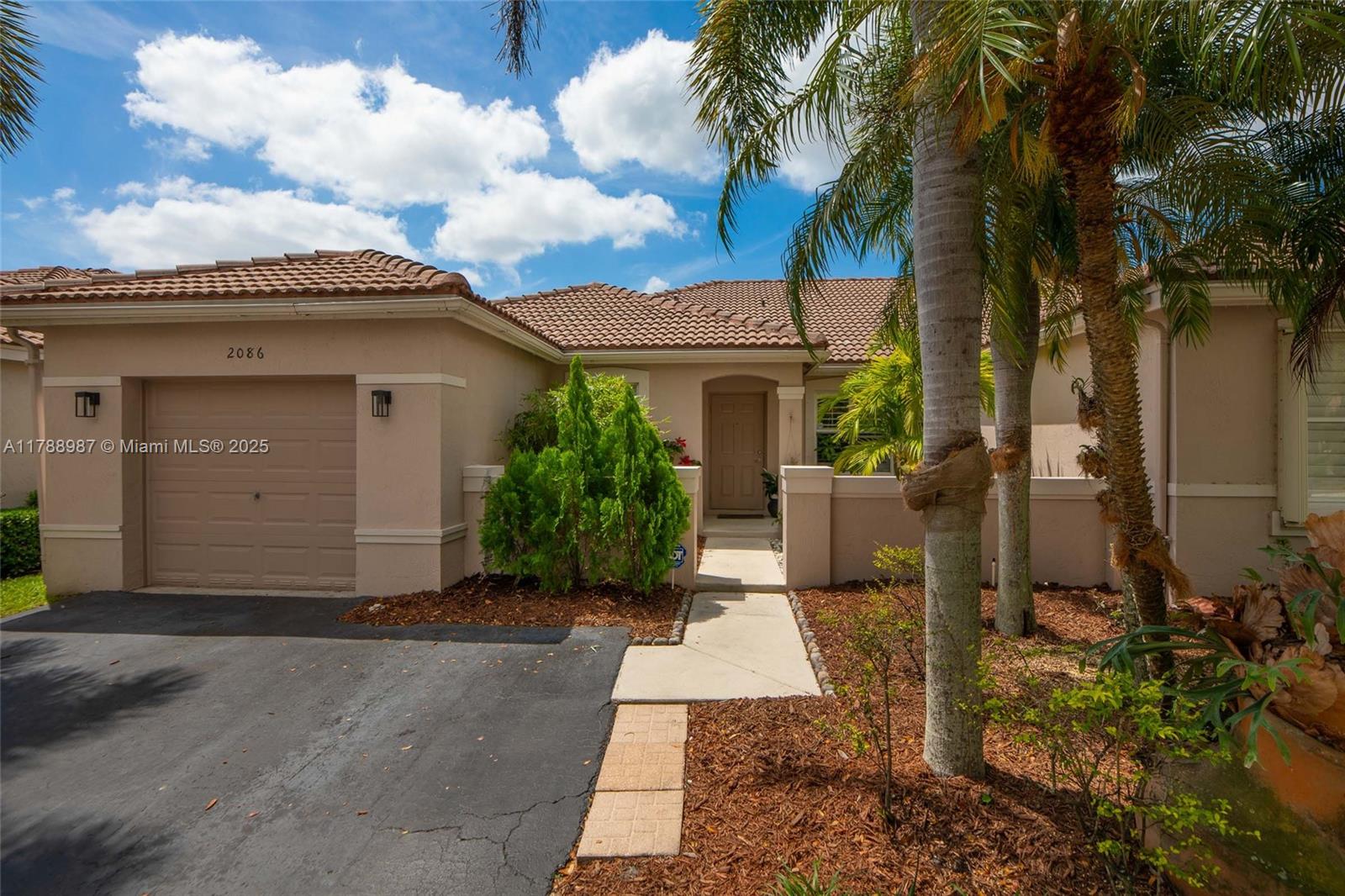 Property for Sale at 2086 N Borealis Way, Weston, Broward County, Florida - Bedrooms: 3 
Bathrooms: 2  - $597,000