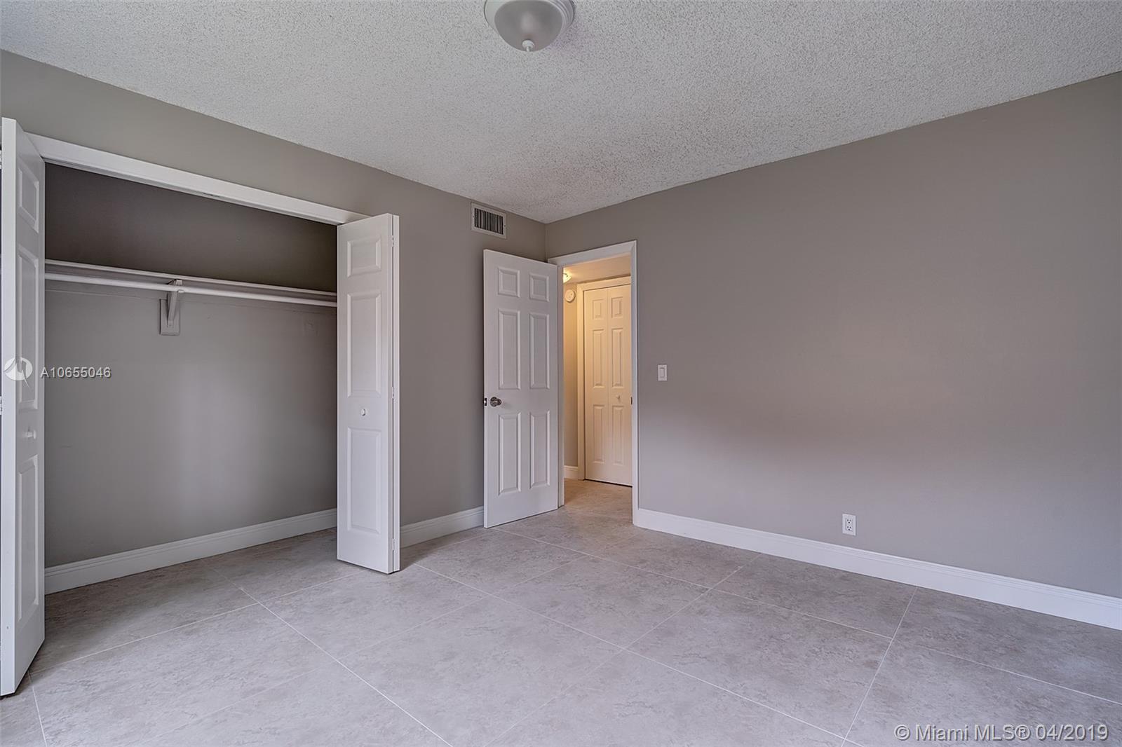 LAKES GARDEN CONDO - Residential Lease