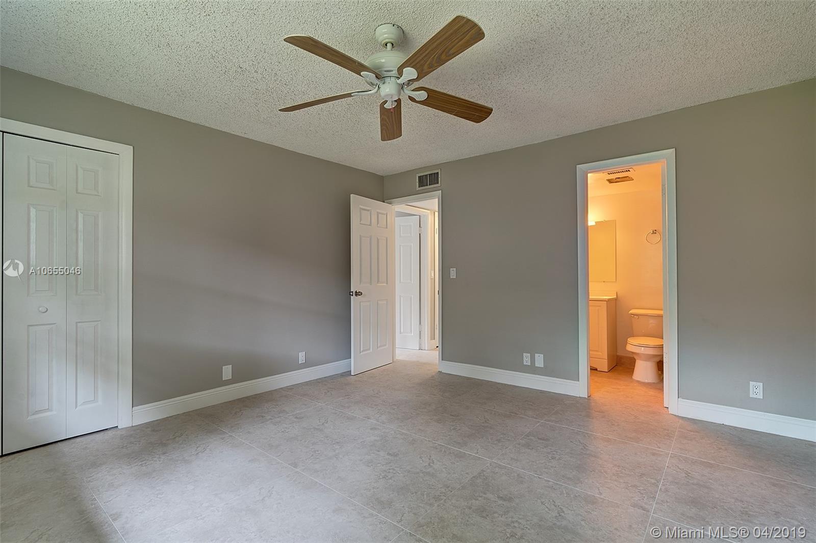 LAKES GARDEN CONDO - Residential Lease