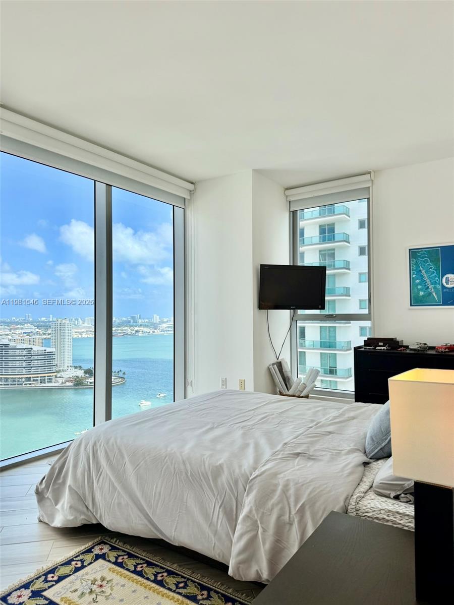 BRICKELLHOUSE CONDO - Residential
