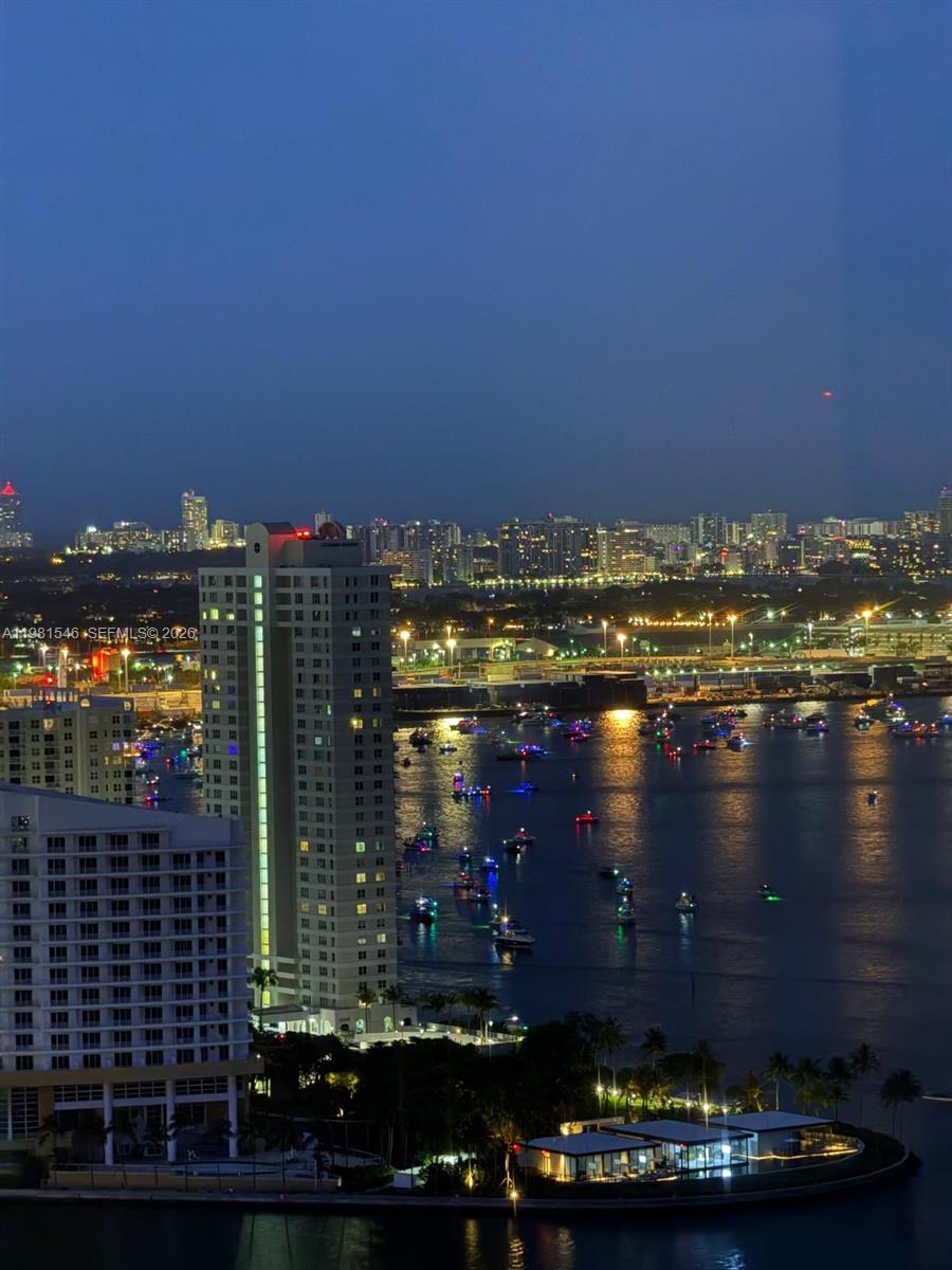 BRICKELLHOUSE CONDO - Residential