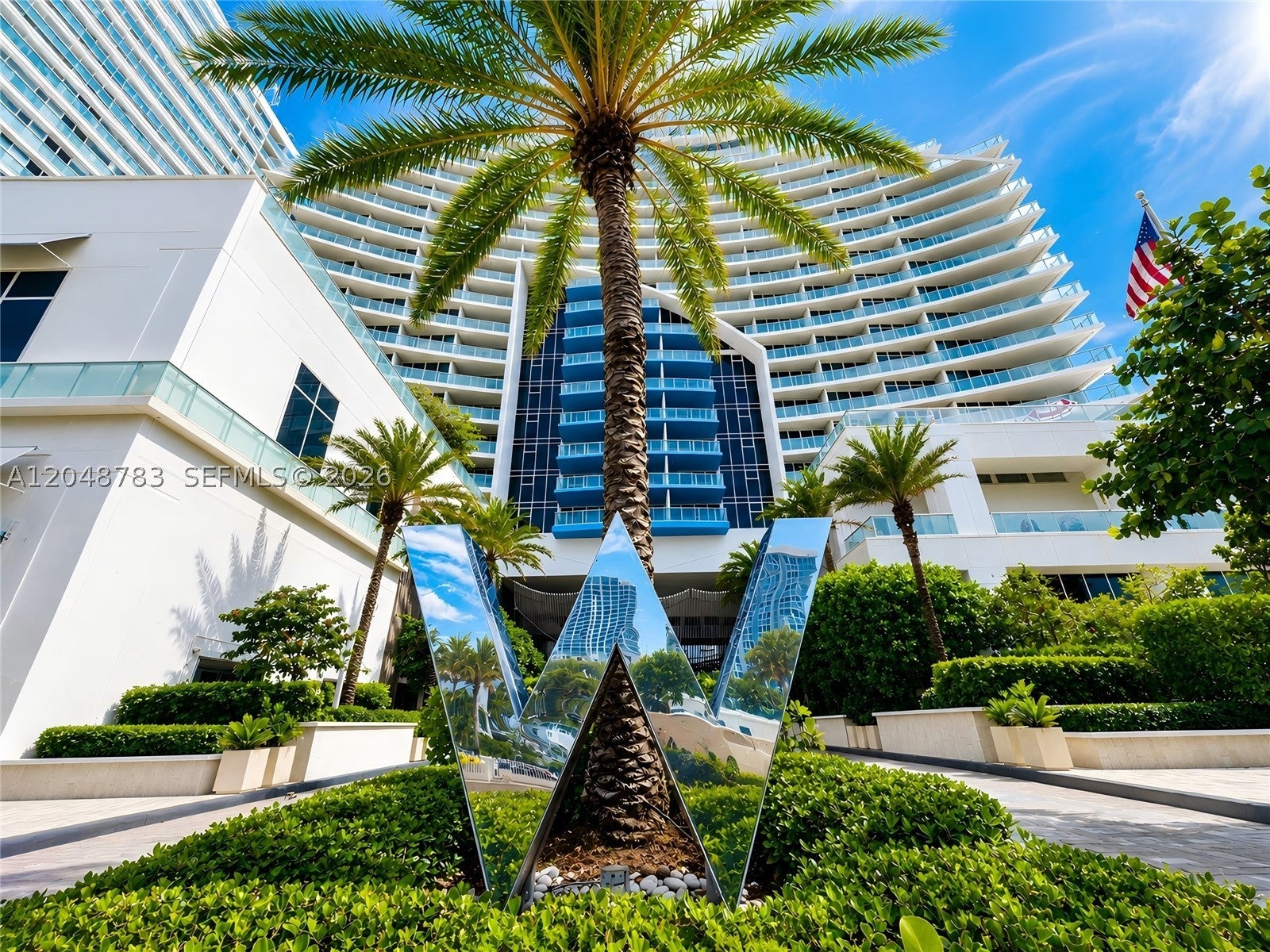 3101 Bayshore Dr