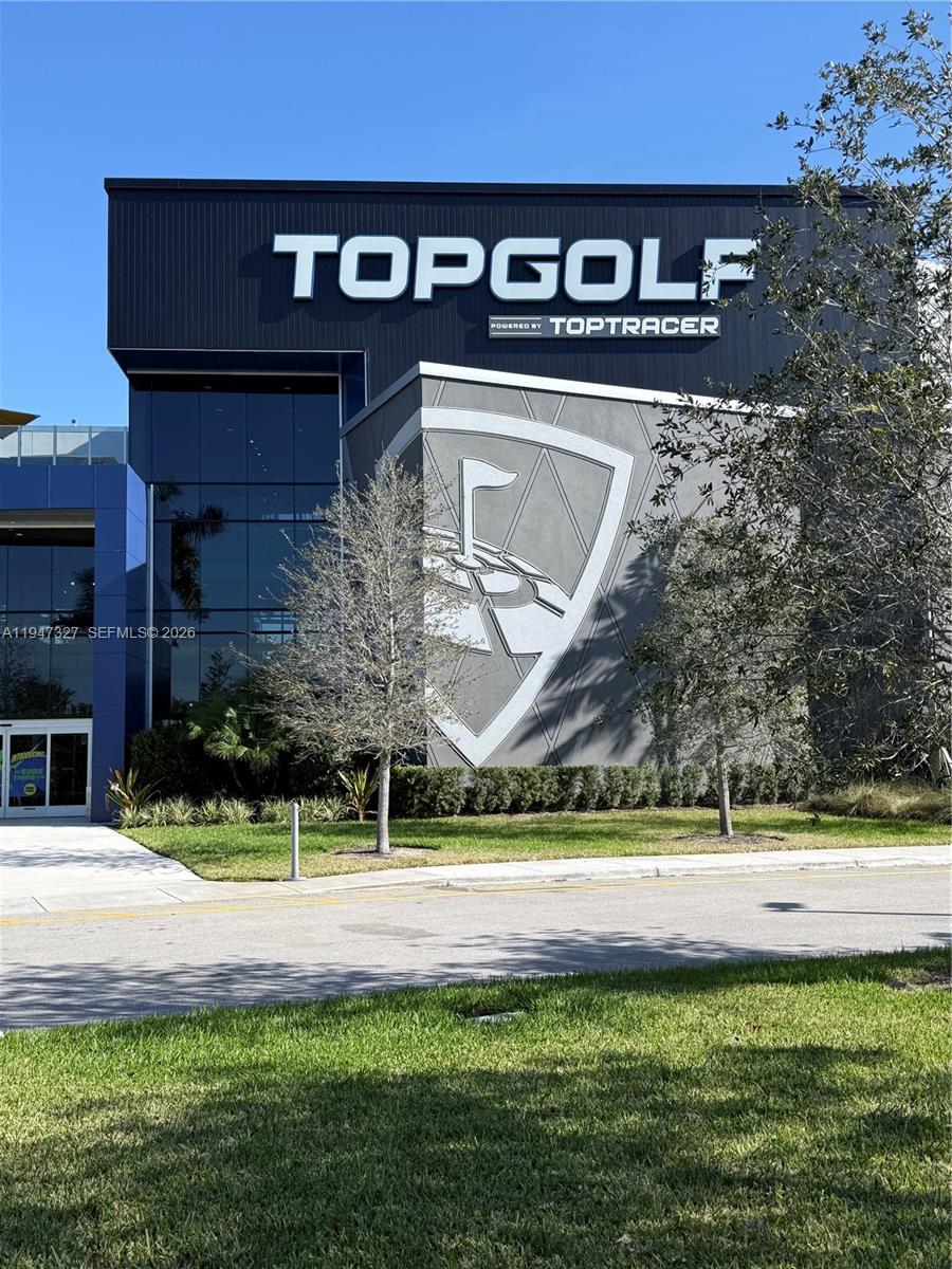 NO 30 PALM-AIRE COUNTRY C - Residential