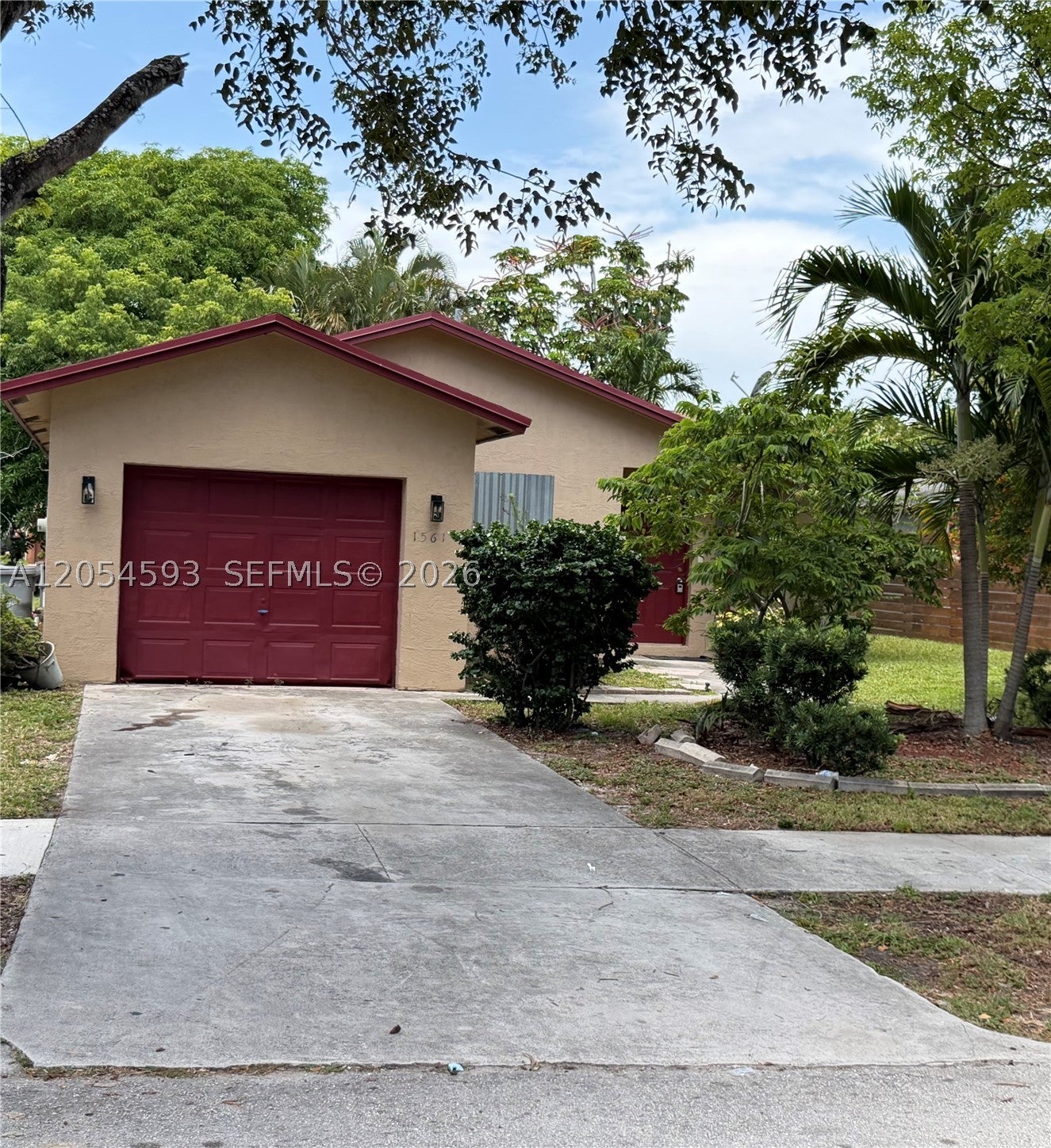 1561 NW 7th Ter