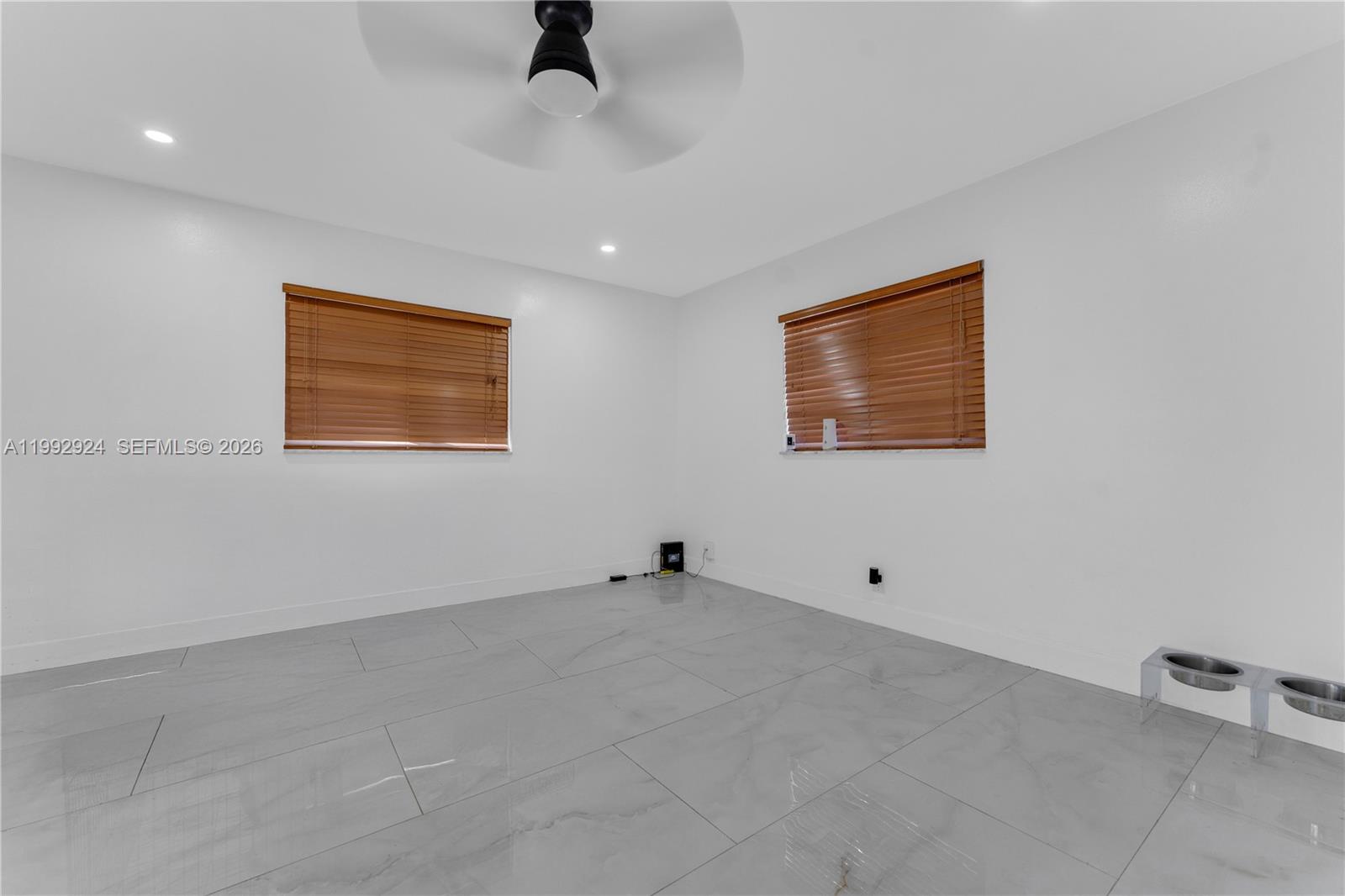 ORIOLE-MARGATE SEC 3 - Residential