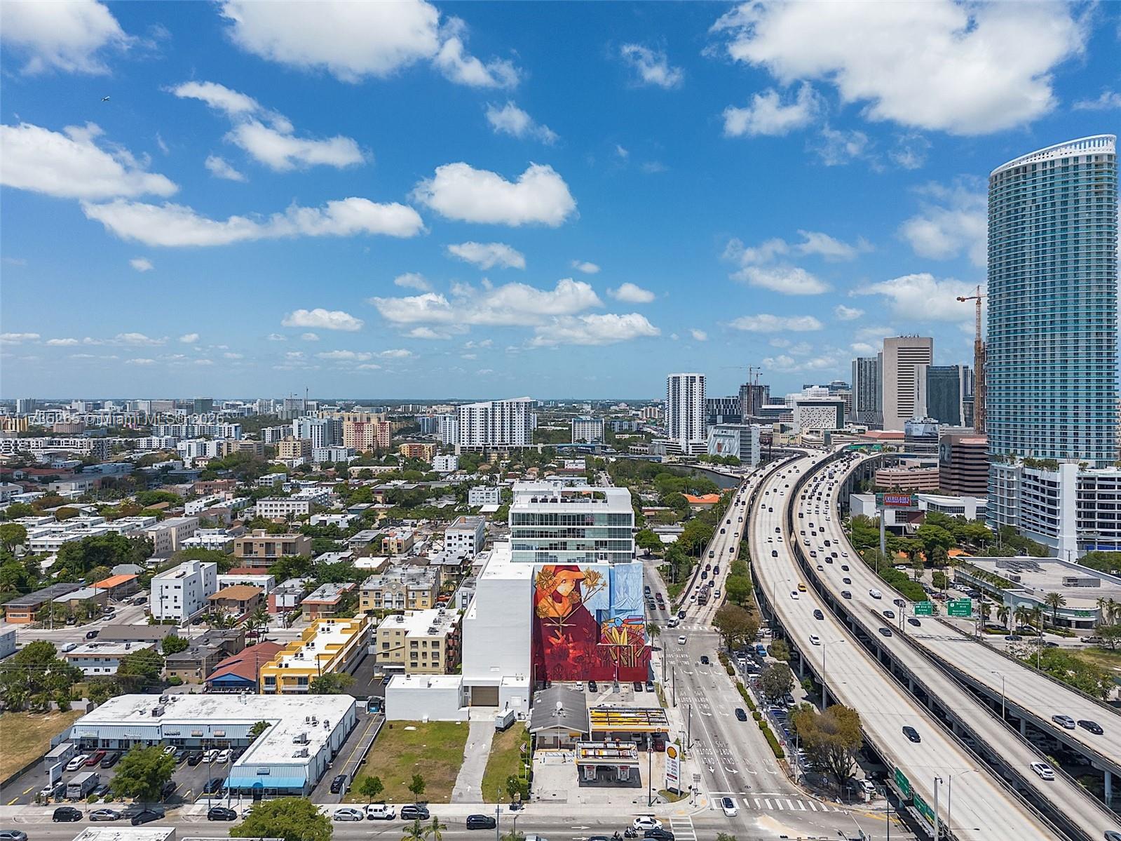58sf Professional office space available just off of the i95 & 7th st, with quick access to the Brickell area • 10th Floor: 58sf available • Conference Room • $549/month • Available Immediately