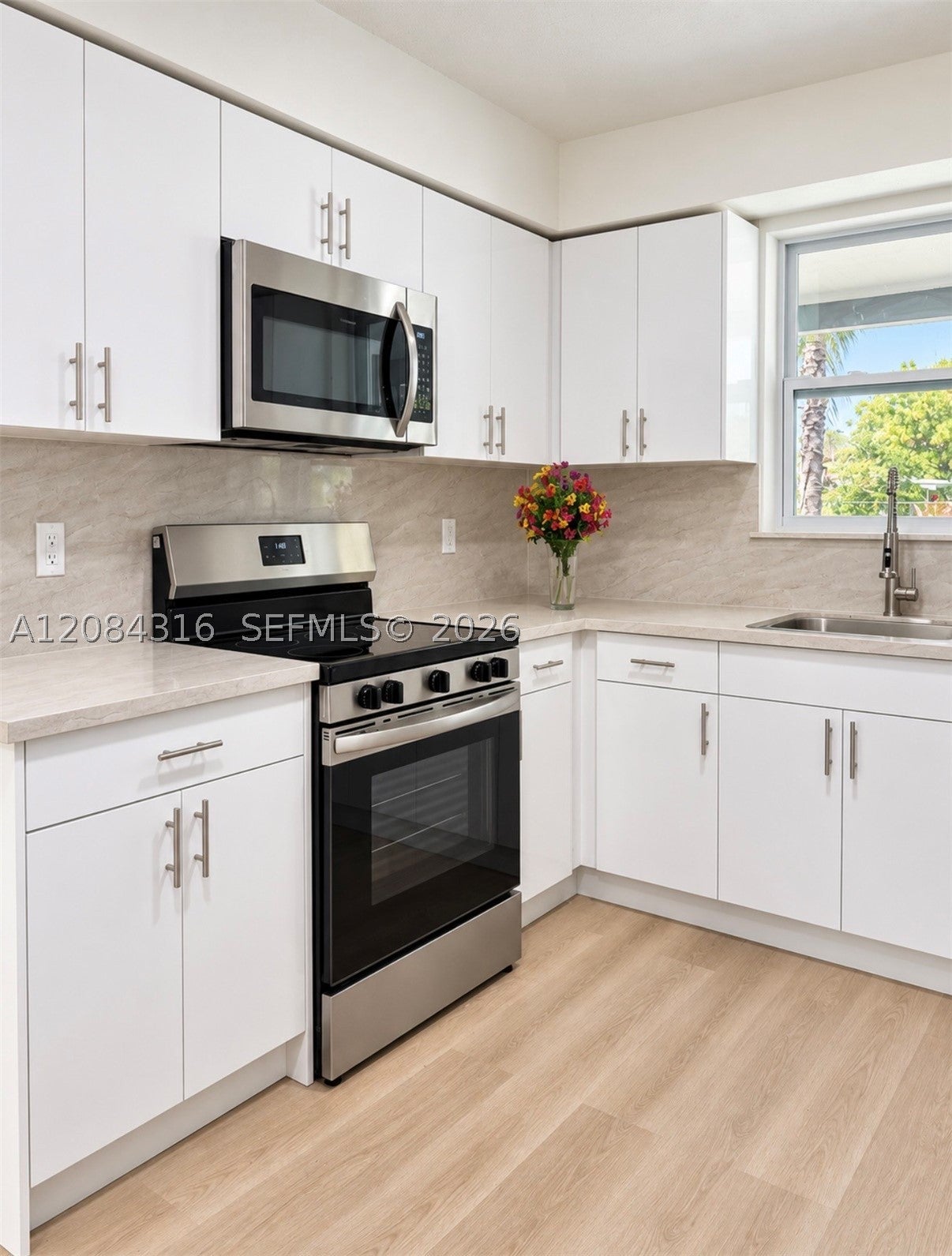 400 SW 31st Ave
