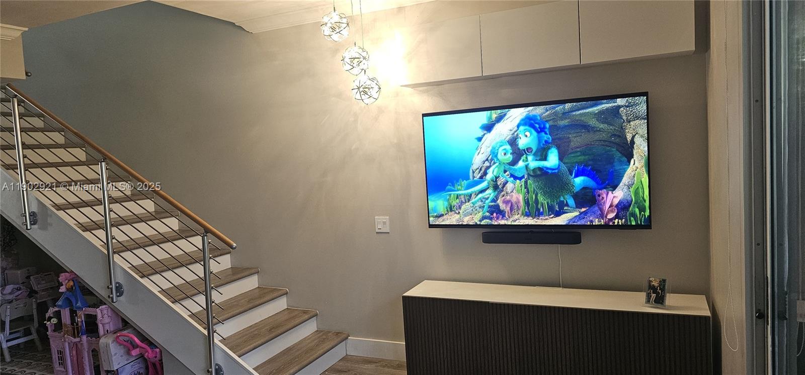 SECTORS 3 & 4 BOUNDARY PL - Residential Lease