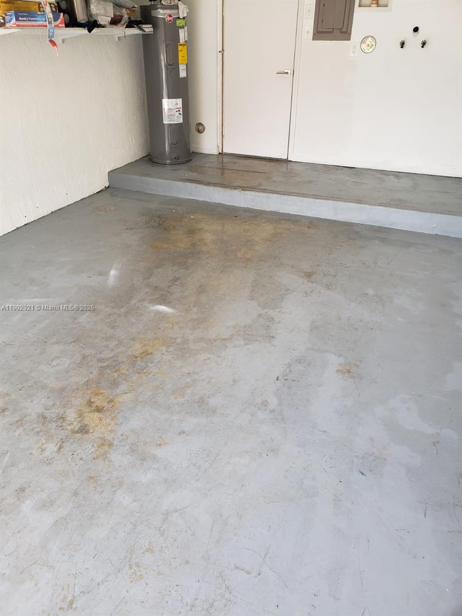 SECTORS 3 & 4 BOUNDARY PL - Residential Lease