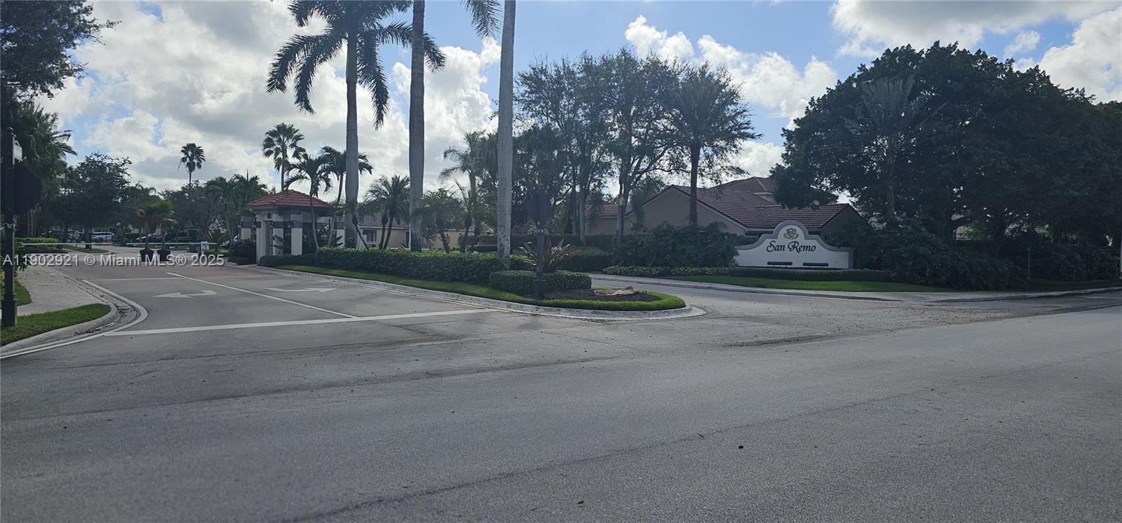 SECTORS 3 & 4 BOUNDARY PL - Residential Lease