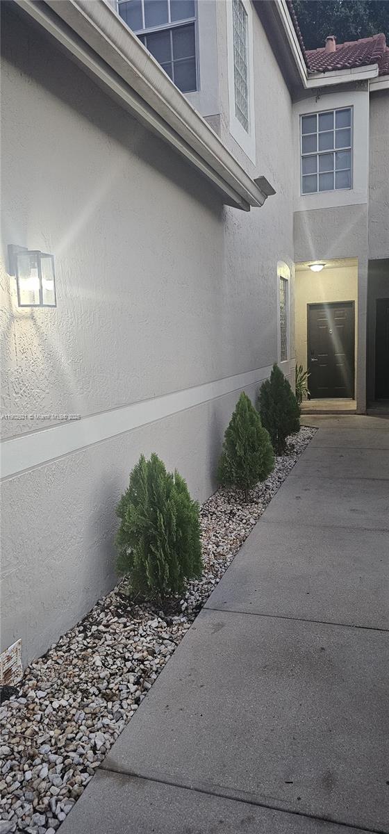 SECTORS 3 & 4 BOUNDARY PL - Residential Lease