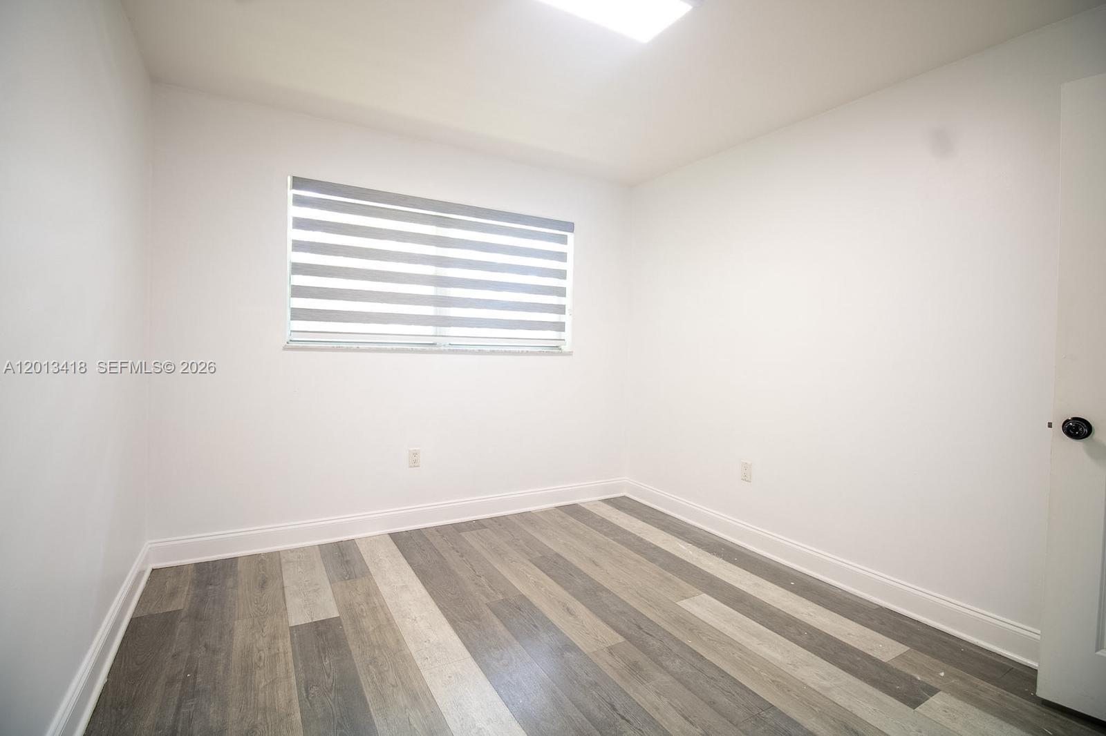 LAKESIDE XI CONDO PH II - Residential Lease