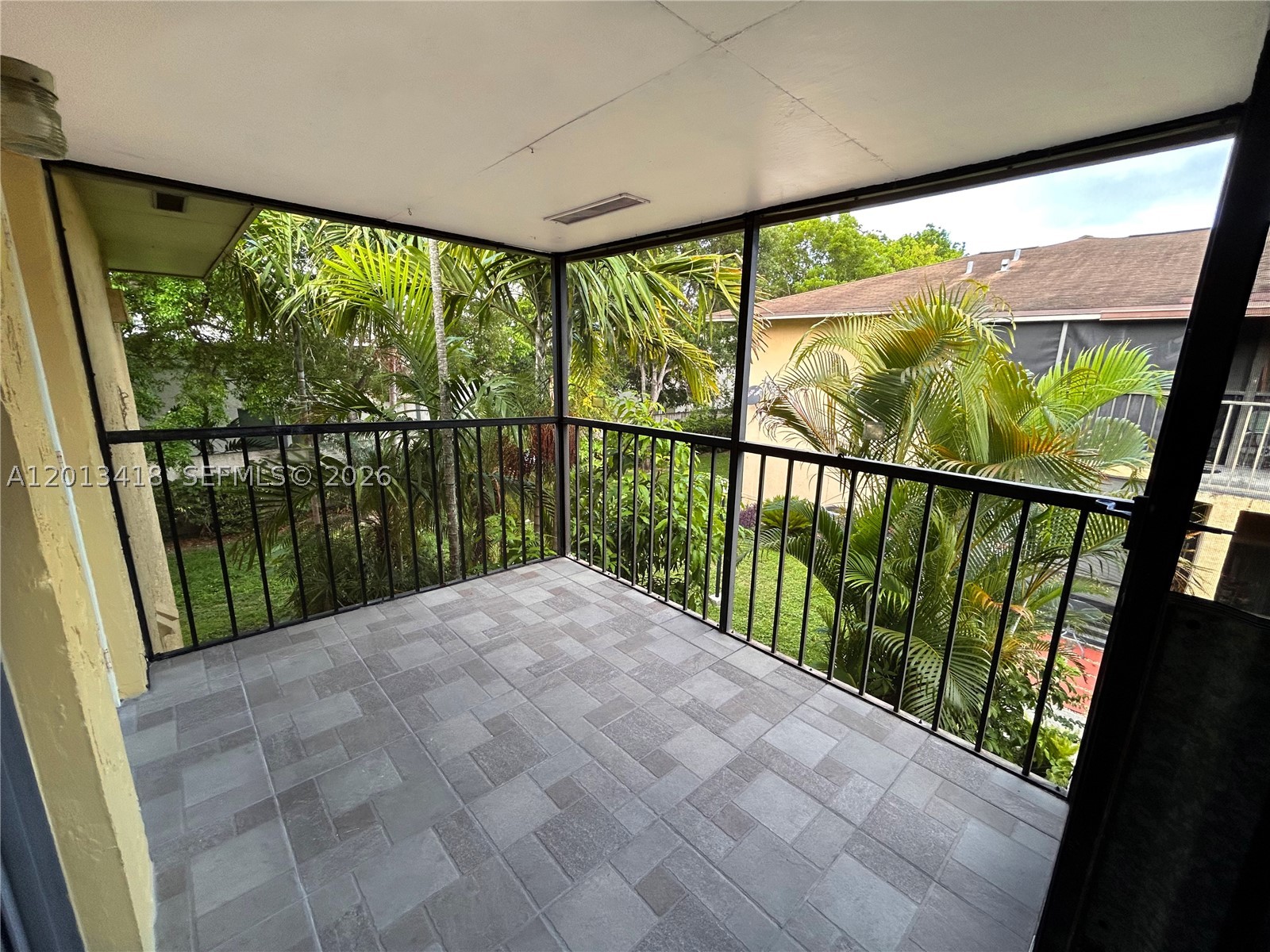 15629 SW 73 circle ter 9-4