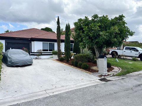 18625 NW 53rd Ave Miami Gardens FL 33055