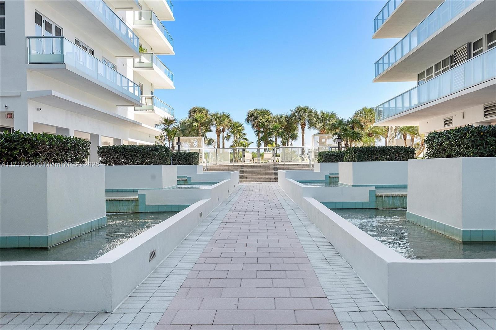 THE CARIBBEAN CONDO - Residential