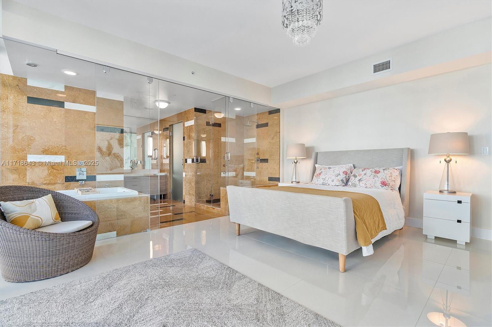 THE CARIBBEAN CONDO - Residential