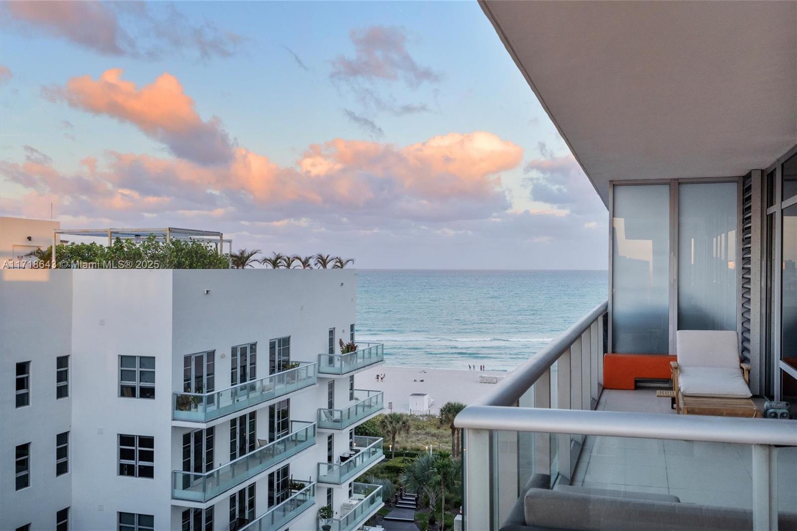 THE CARIBBEAN CONDO - Residential