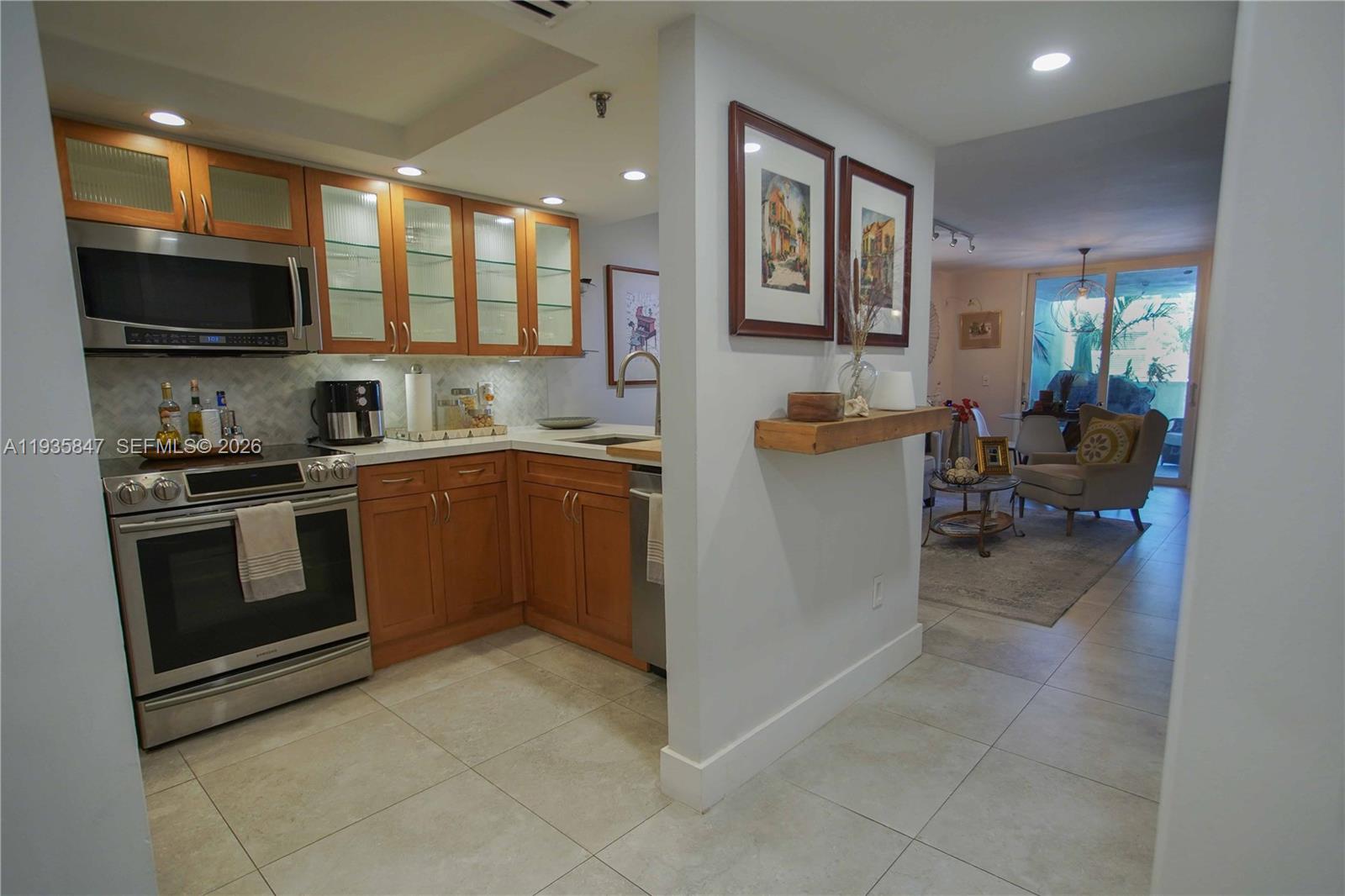 LA RIVE GAUCHE CONDO - Residential