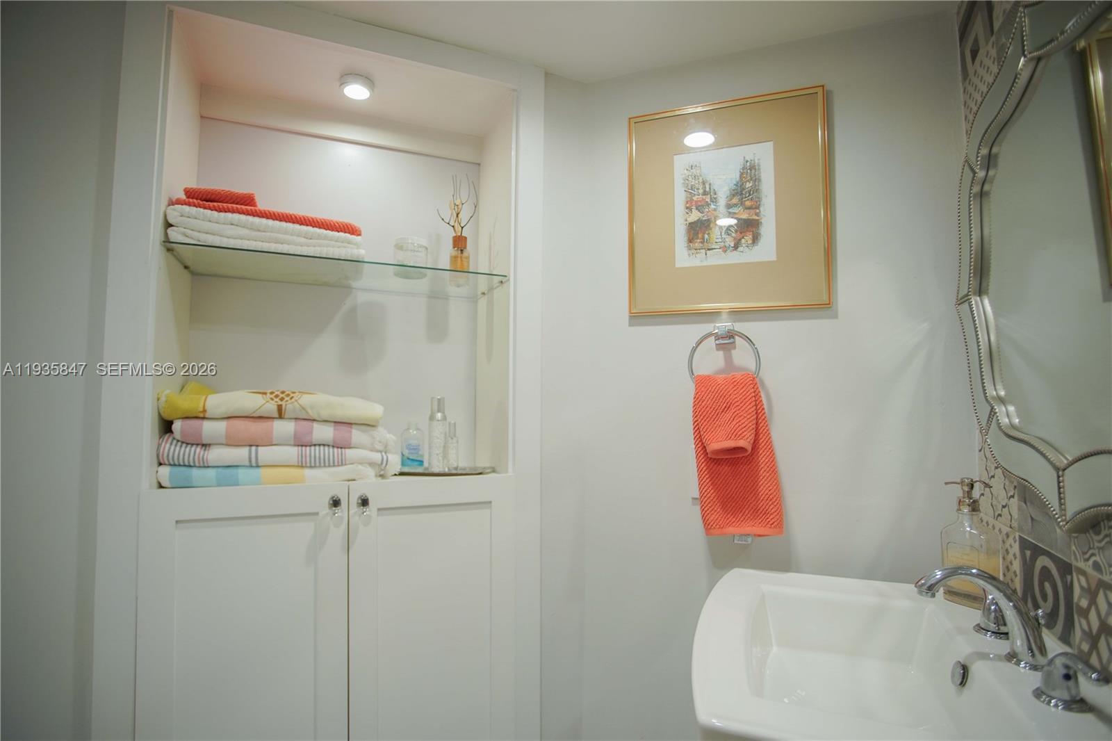 LA RIVE GAUCHE CONDO - Residential