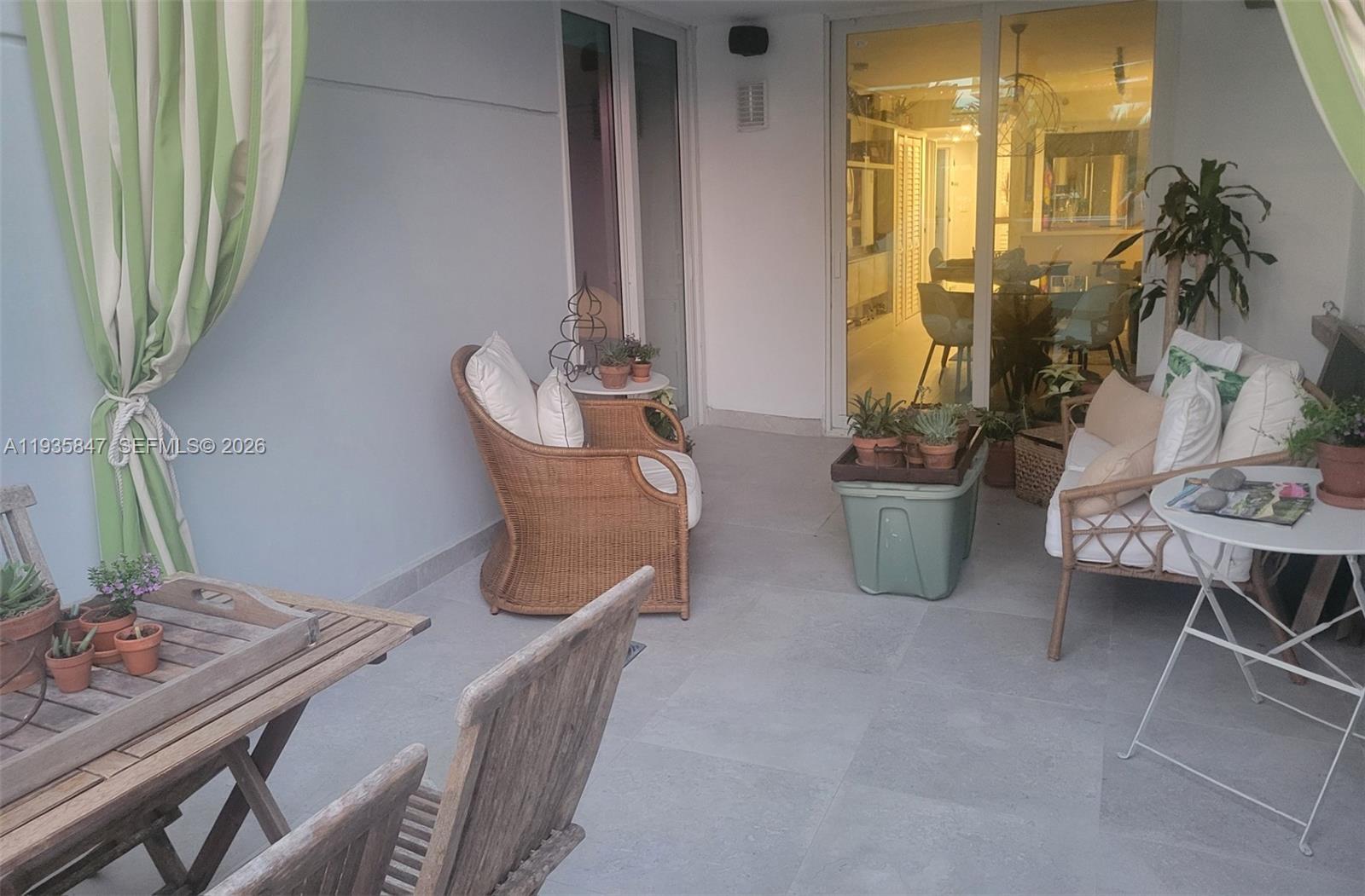 LA RIVE GAUCHE CONDO - Residential