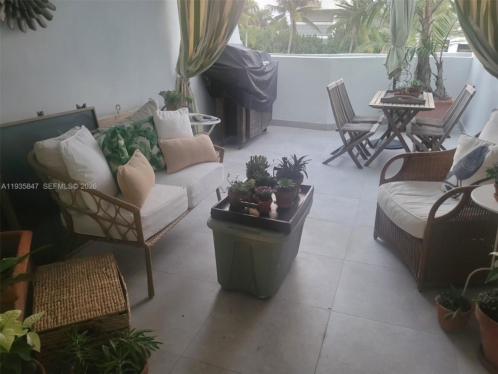 LA RIVE GAUCHE CONDO - Residential