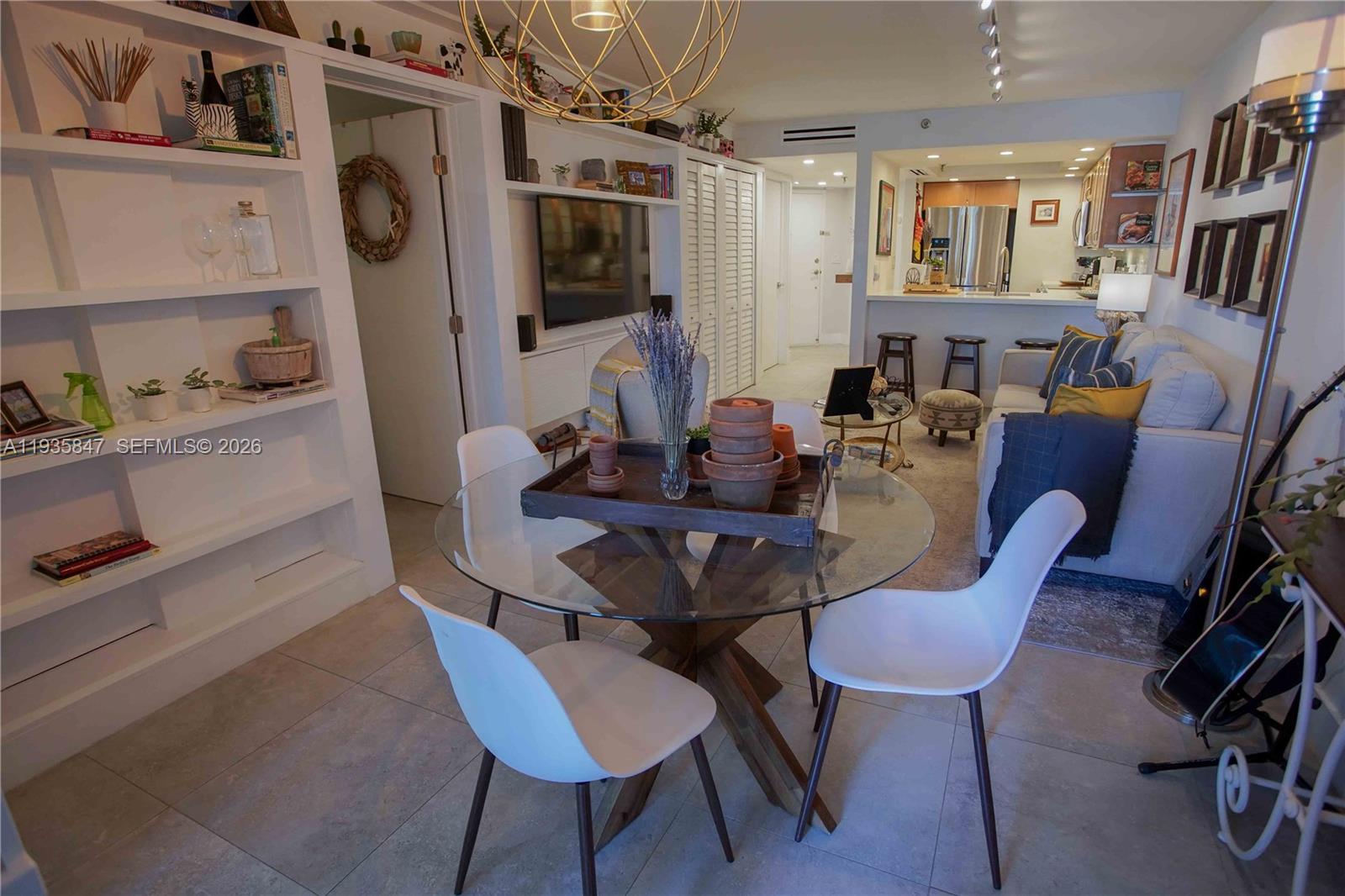 LA RIVE GAUCHE CONDO - Residential