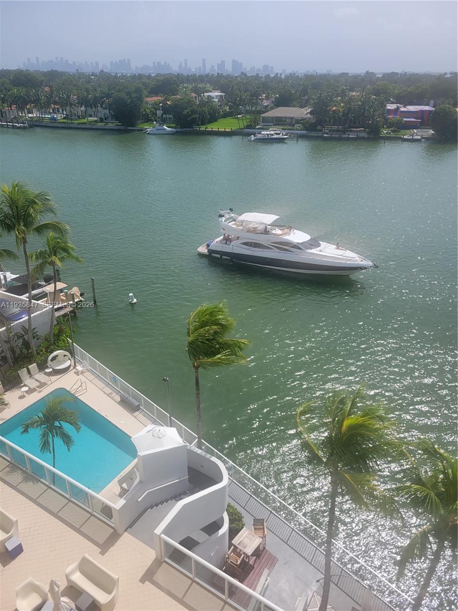 LA RIVE GAUCHE CONDO - Residential