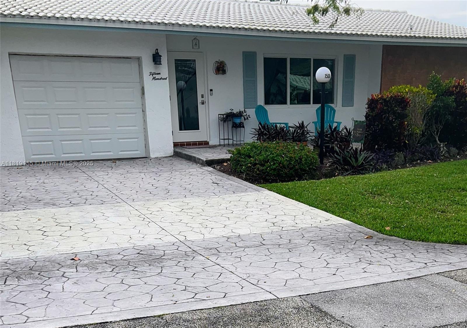 LAUDERDALE WEST 3 SEC - Residential