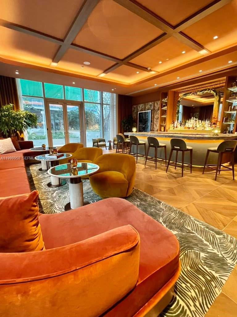 VICEROY BRICKELL - Residential Lease