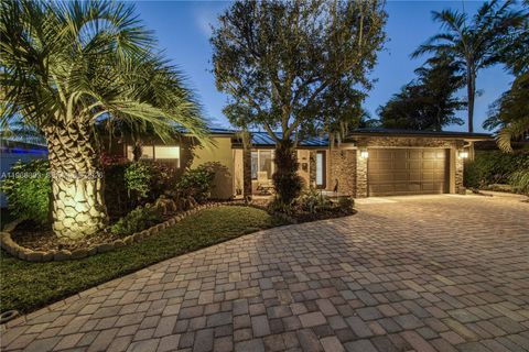 291 SE 5th Ter Pompano Beach FL 33060