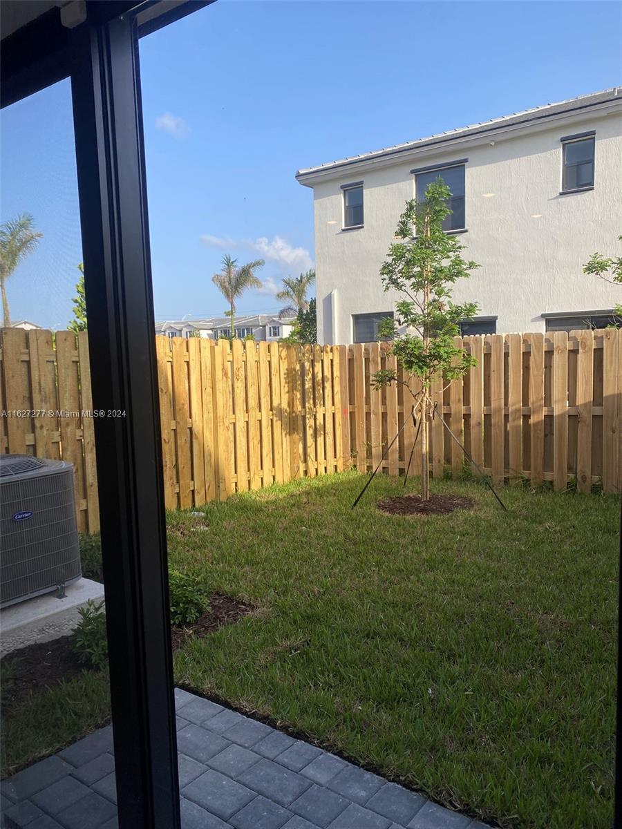 PINE ISLE - Residential