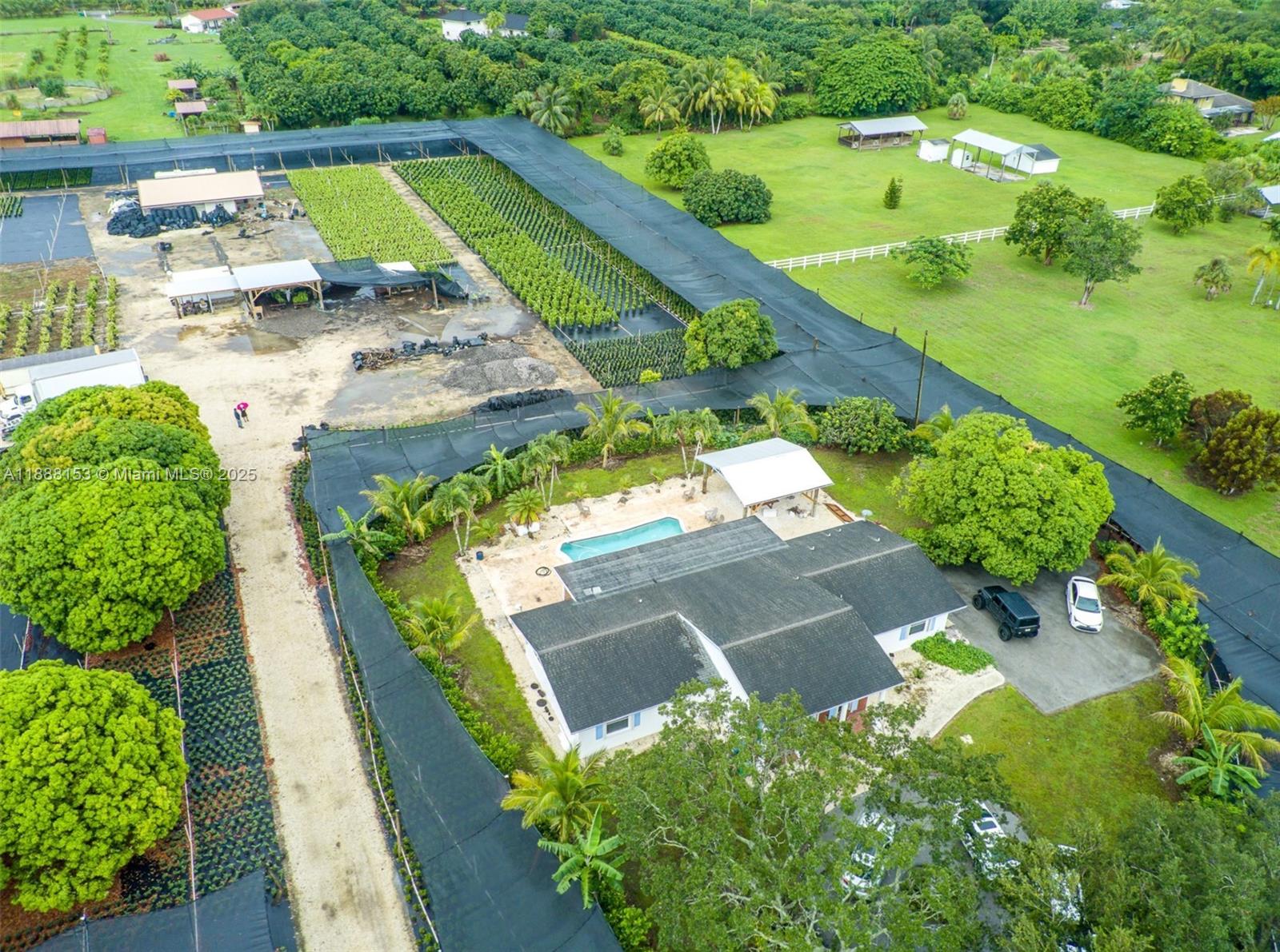 REDLAND 5 ACRE - Residential