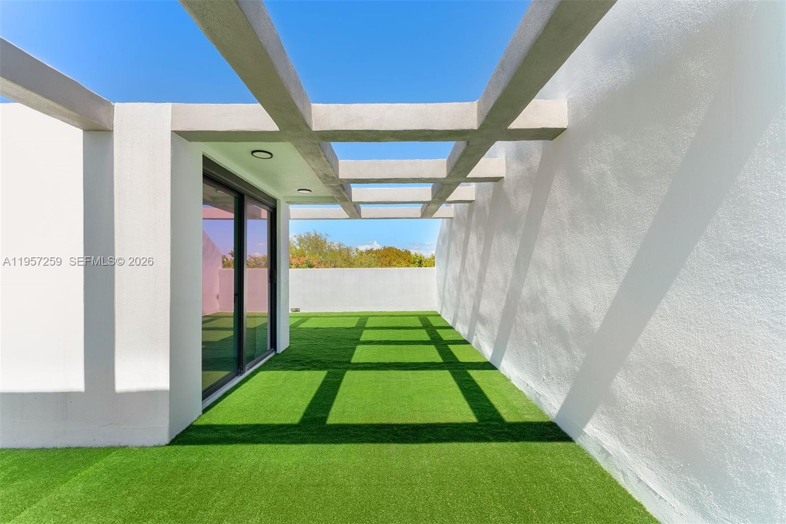 CALIZA - Residential