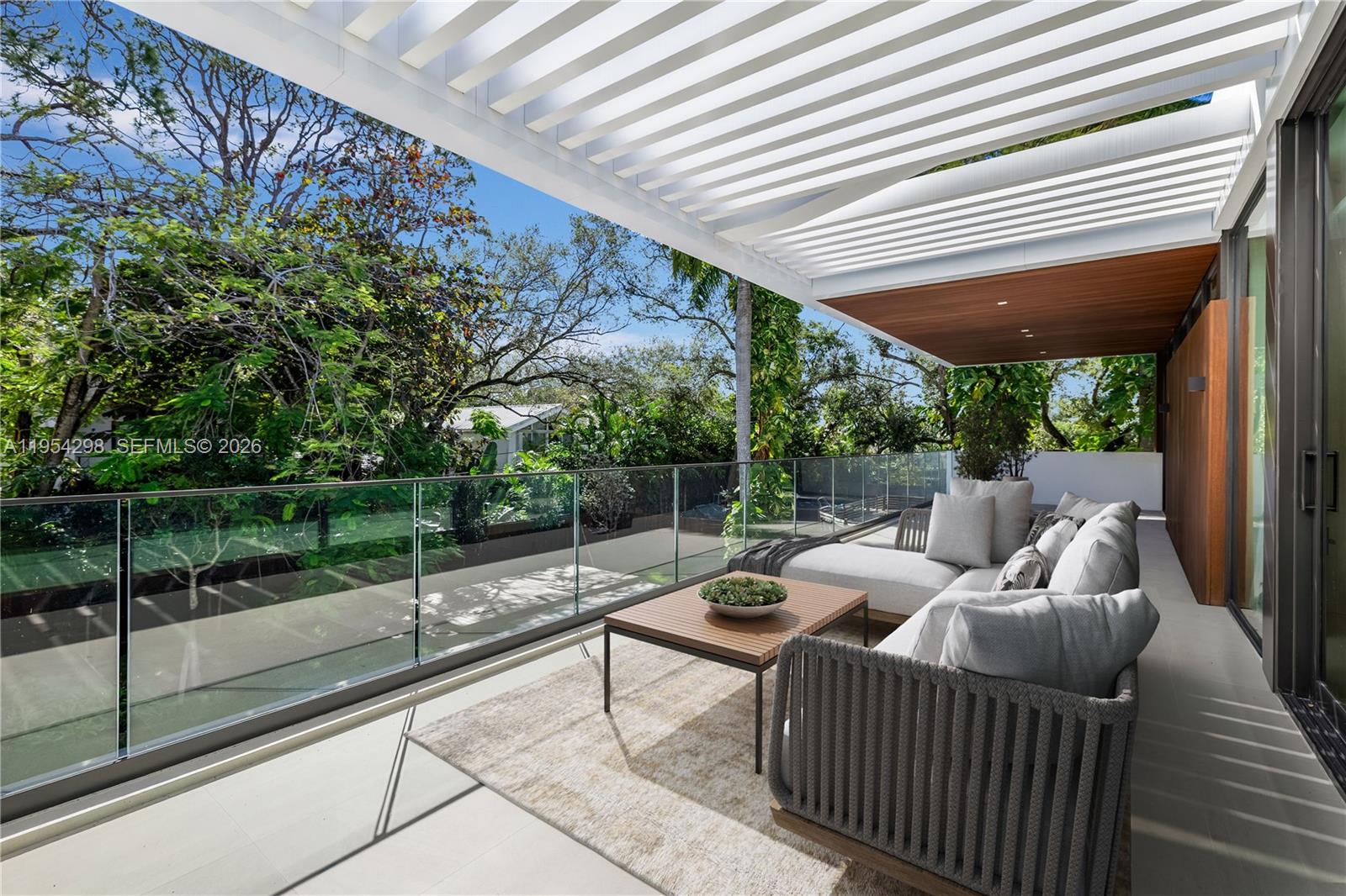 SUNSHINE FRUITS CO - Residential