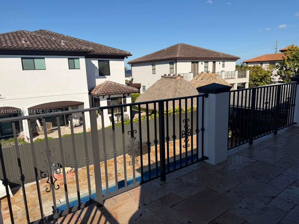 MANSIONS AT SION - Residential