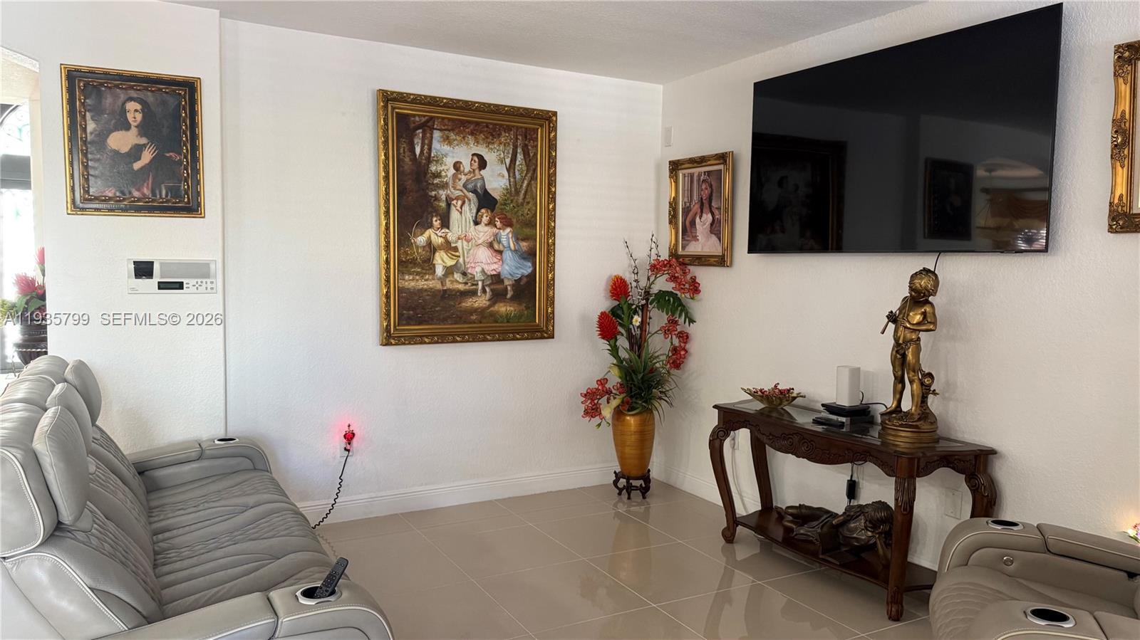 MANSIONS AT SION - Residential