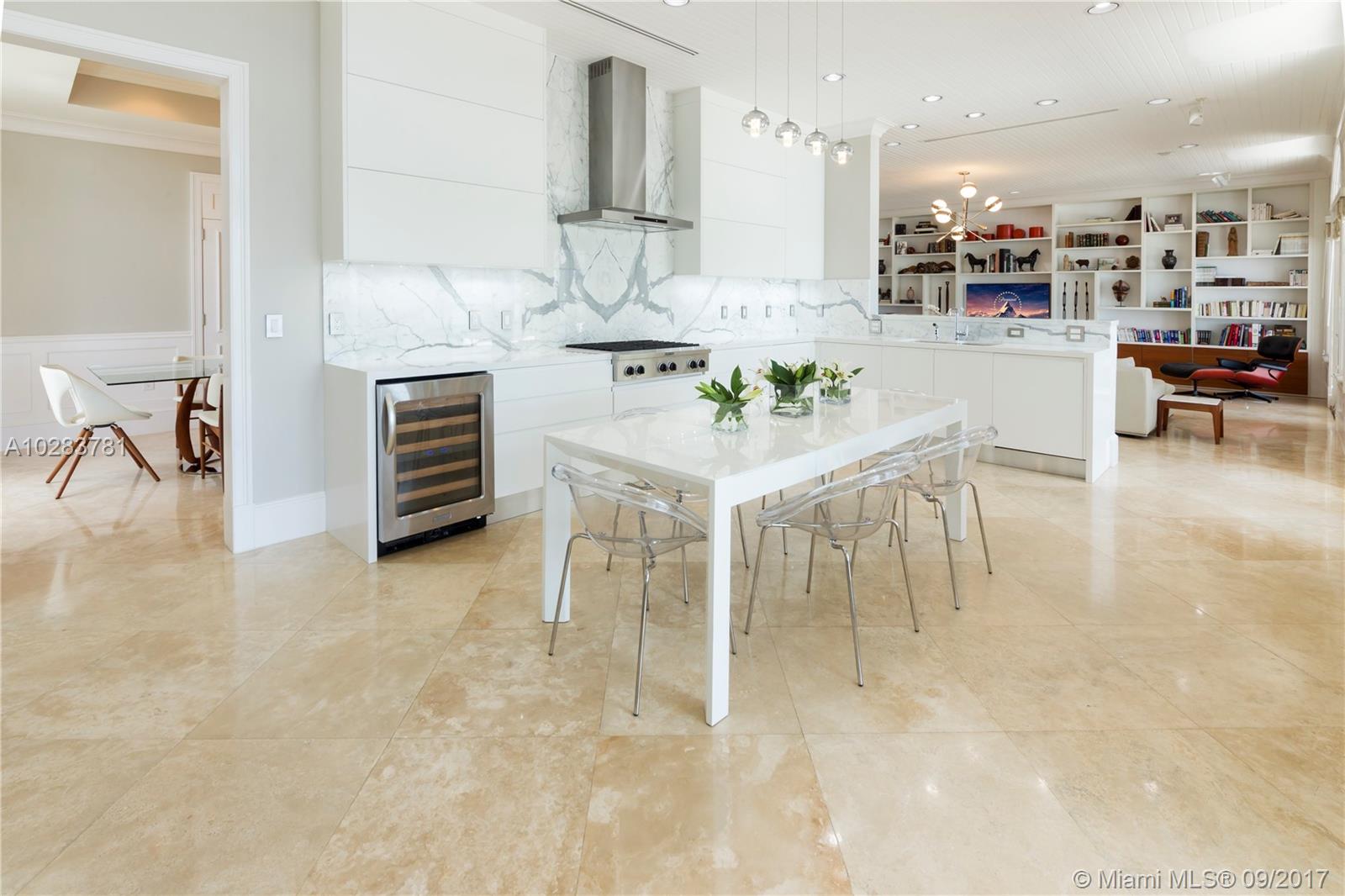 ISLE OF NORMANDY MIAMI VI - Residential