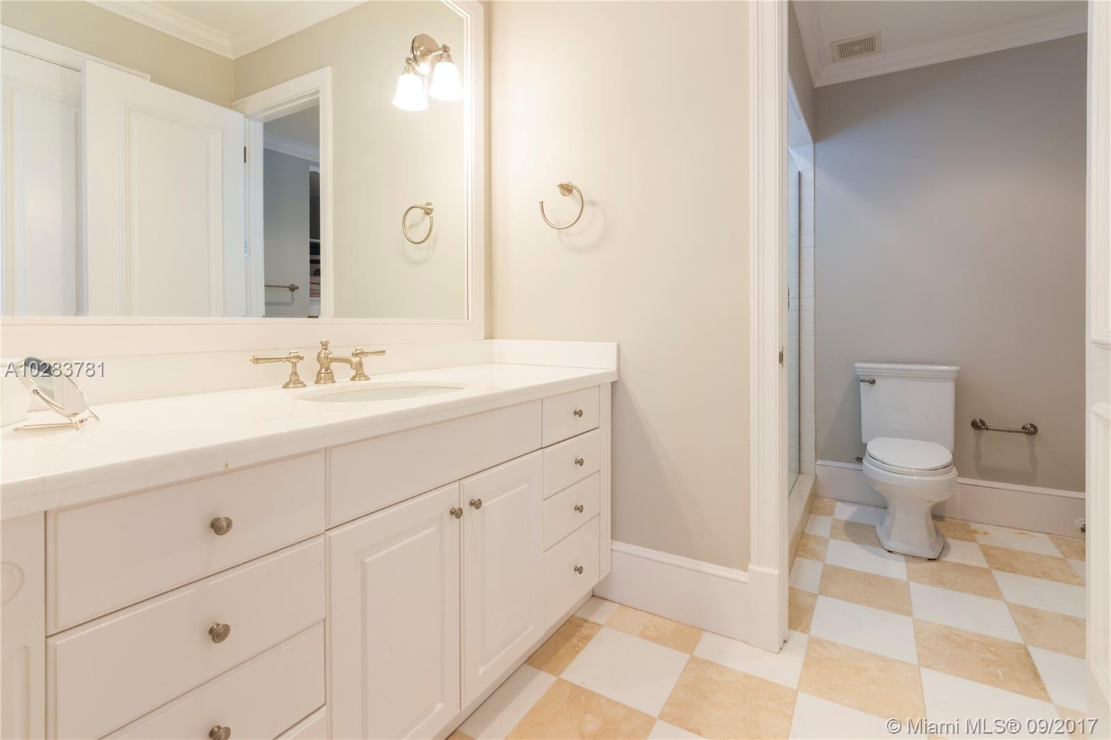 ISLE OF NORMANDY MIAMI VI - Residential