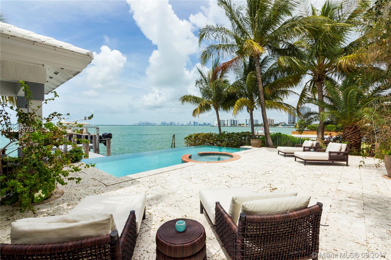 ISLE OF NORMANDY MIAMI VI - Residential