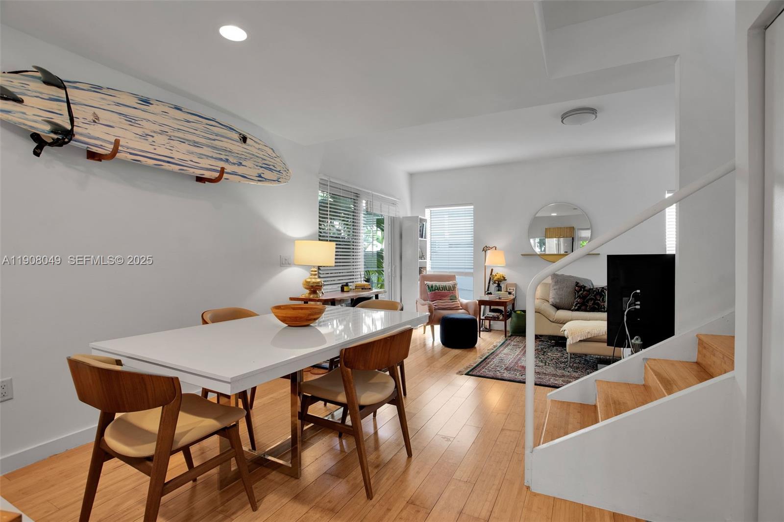 D GEMS CONDO - Residential