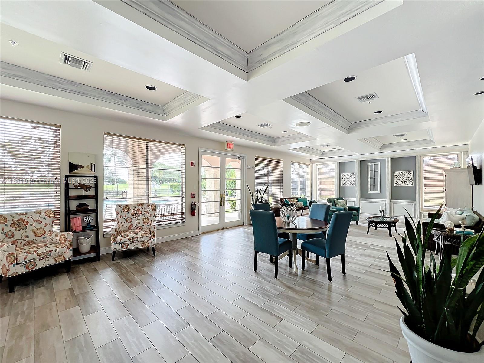 ST ANDREWS AT POLO CLUB C - Residential Lease
