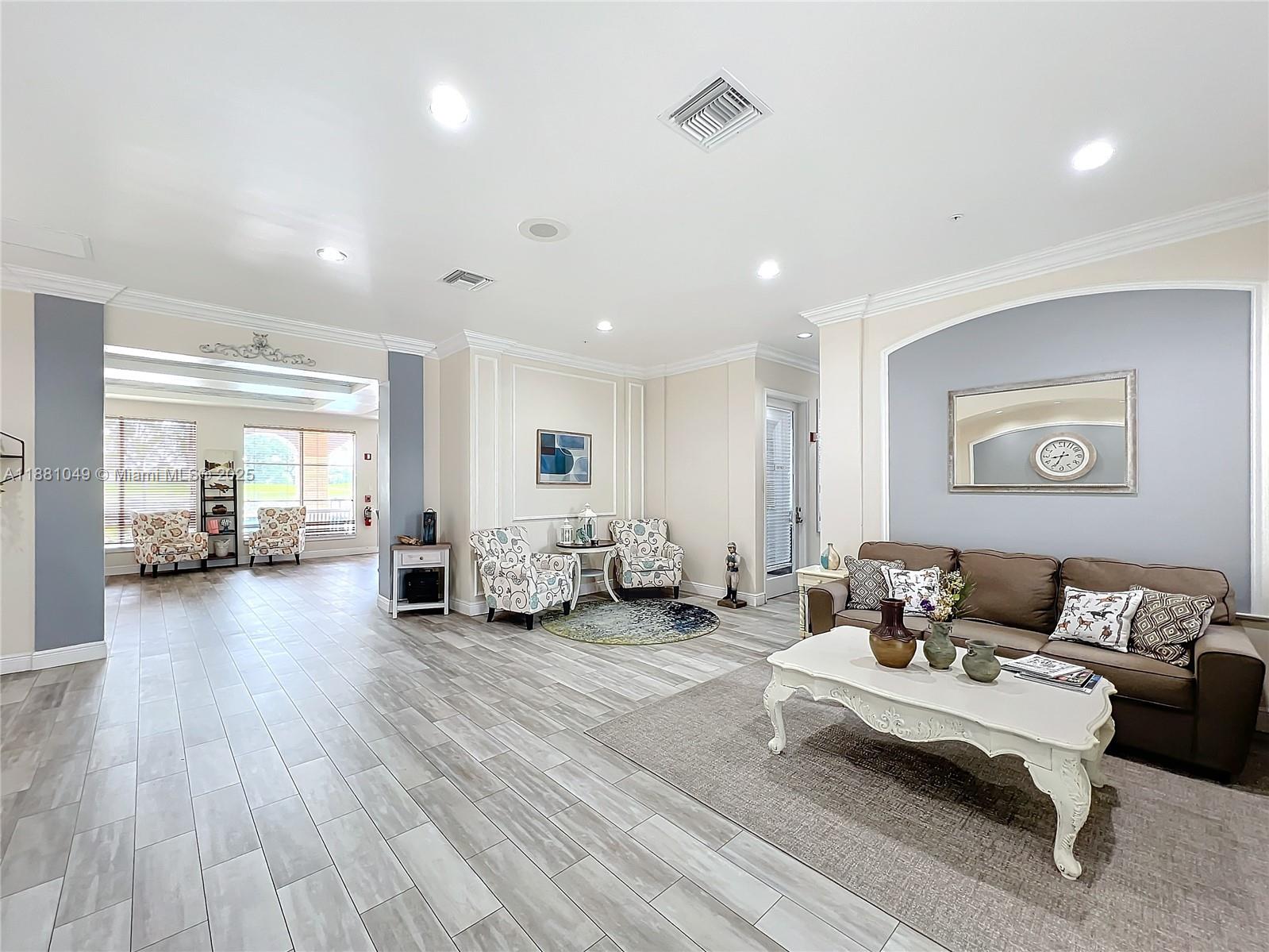 ST ANDREWS AT POLO CLUB C - Residential Lease