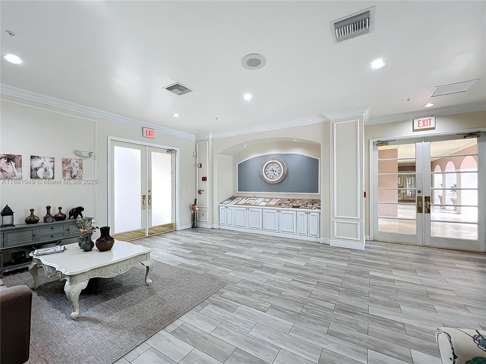 ST ANDREWS AT POLO CLUB C - Residential Lease