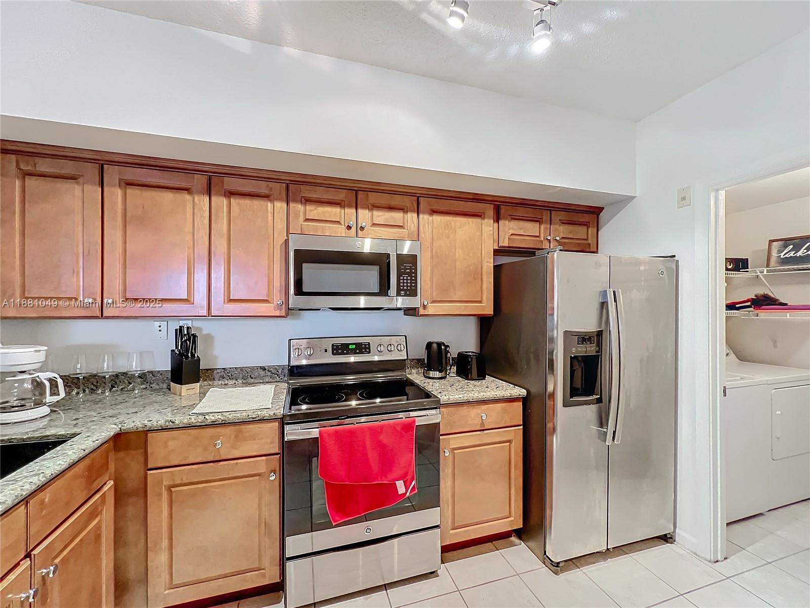 ST ANDREWS AT POLO CLUB C - Residential Lease