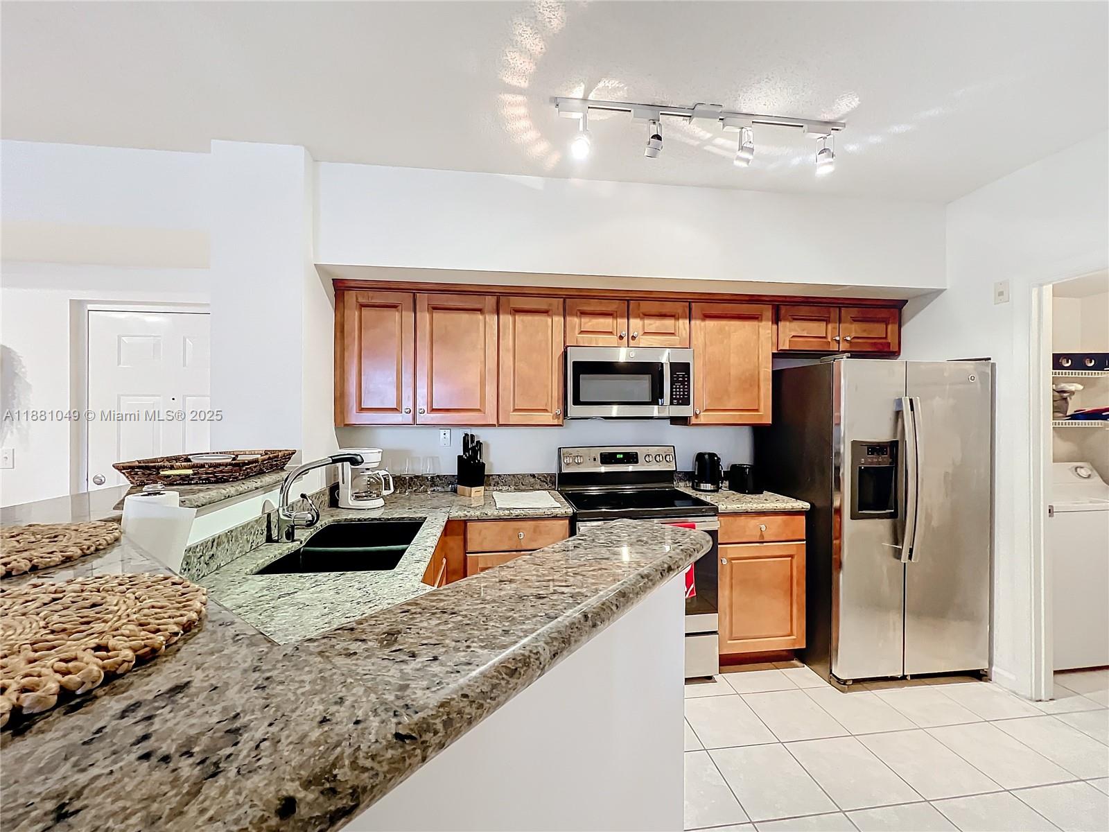 ST ANDREWS AT POLO CLUB C - Residential Lease