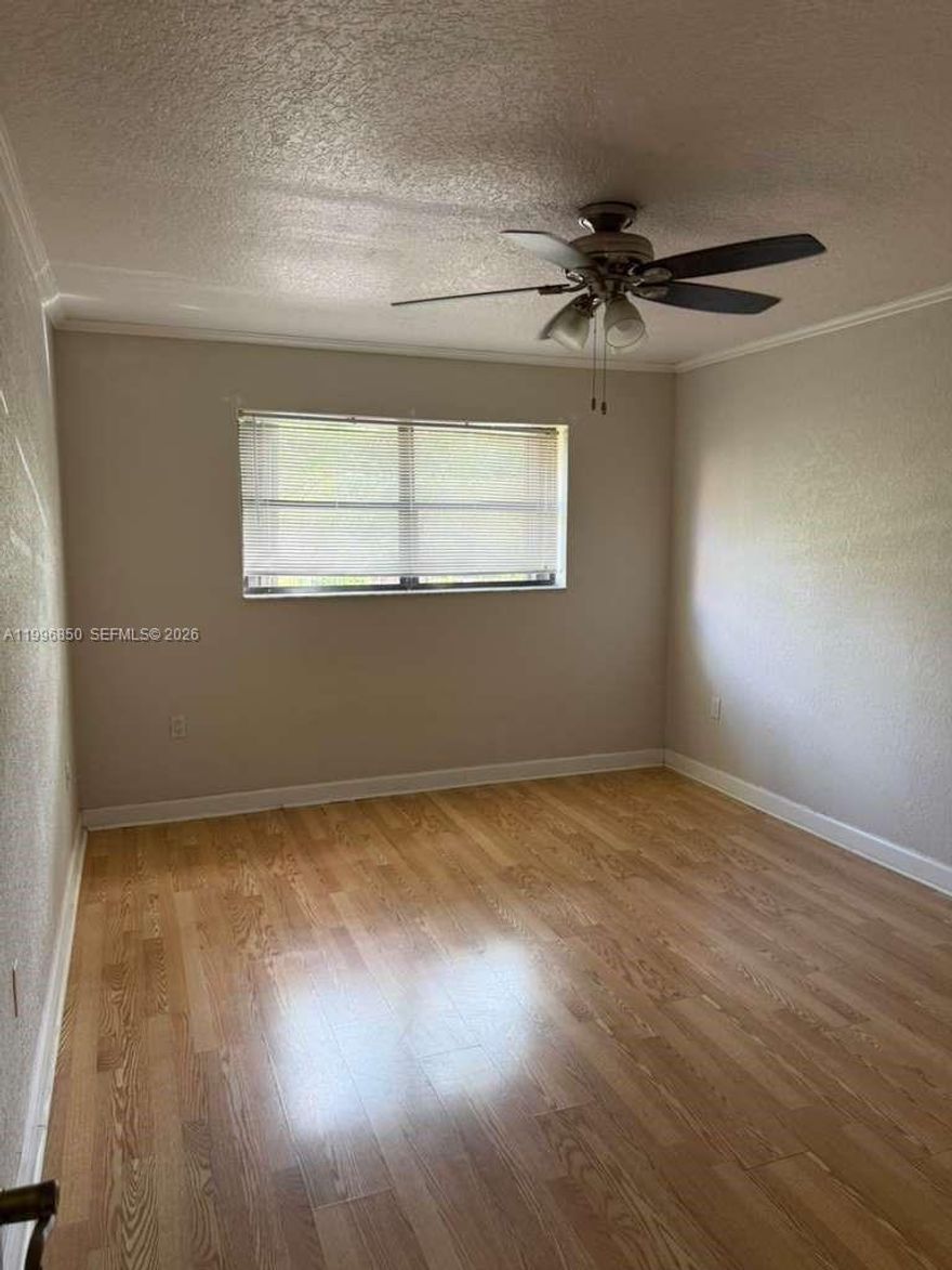 Renovated 2 bedroom, 1 bathroom condo located in the heart of Plantation with golf course views-
This corner unit has an open living and dining area filled with natural light-Neutral tones throughout invite to relaxing-
Private and spacious screened balcony with an amazing garden view-
It is located in a quiet, well-maintained boutique building with low HOA fees while still close to shopping and dining areas and highways, and all that Plantation can offer: malls, furniture stores, diversified plazas, etc.