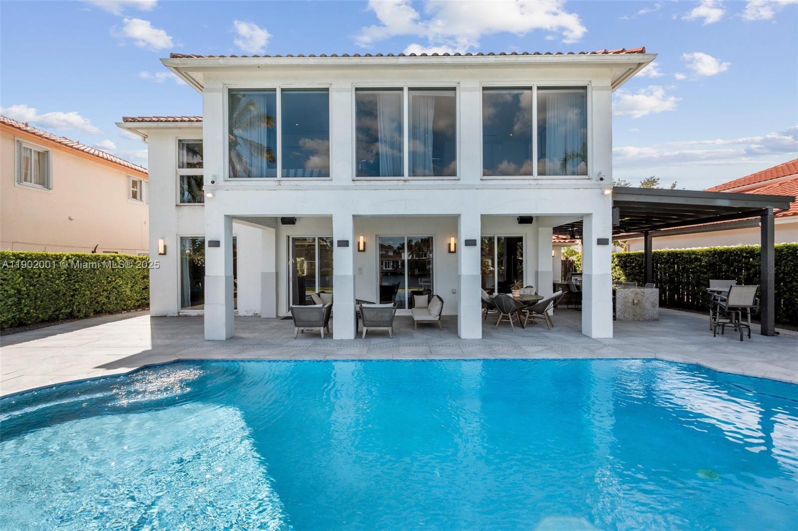 DORAL ISLES RIVIERA AMEND - Residential