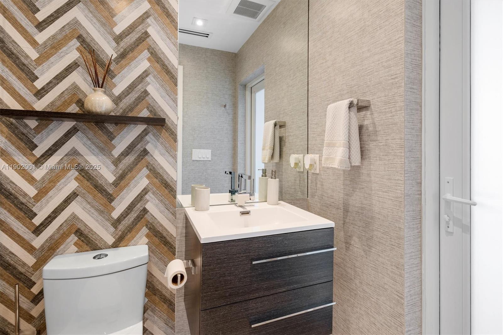 DORAL ISLES RIVIERA AMEND - Residential